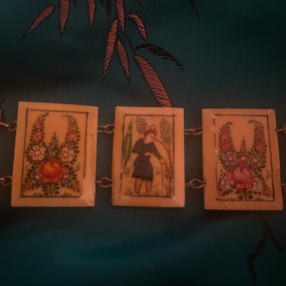 Antique Scrimshaw Bracelet - Picture 13 of 13